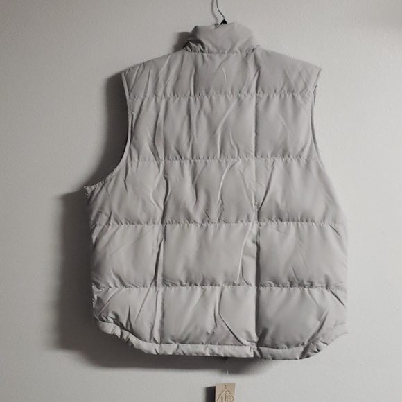 St. John's Bay Vest - Picture 4 of 4